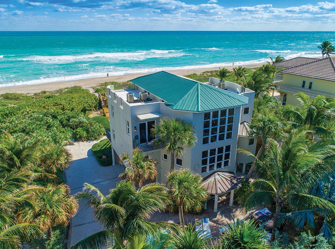 Exquisite Gatеd Oсeanfront Estаte